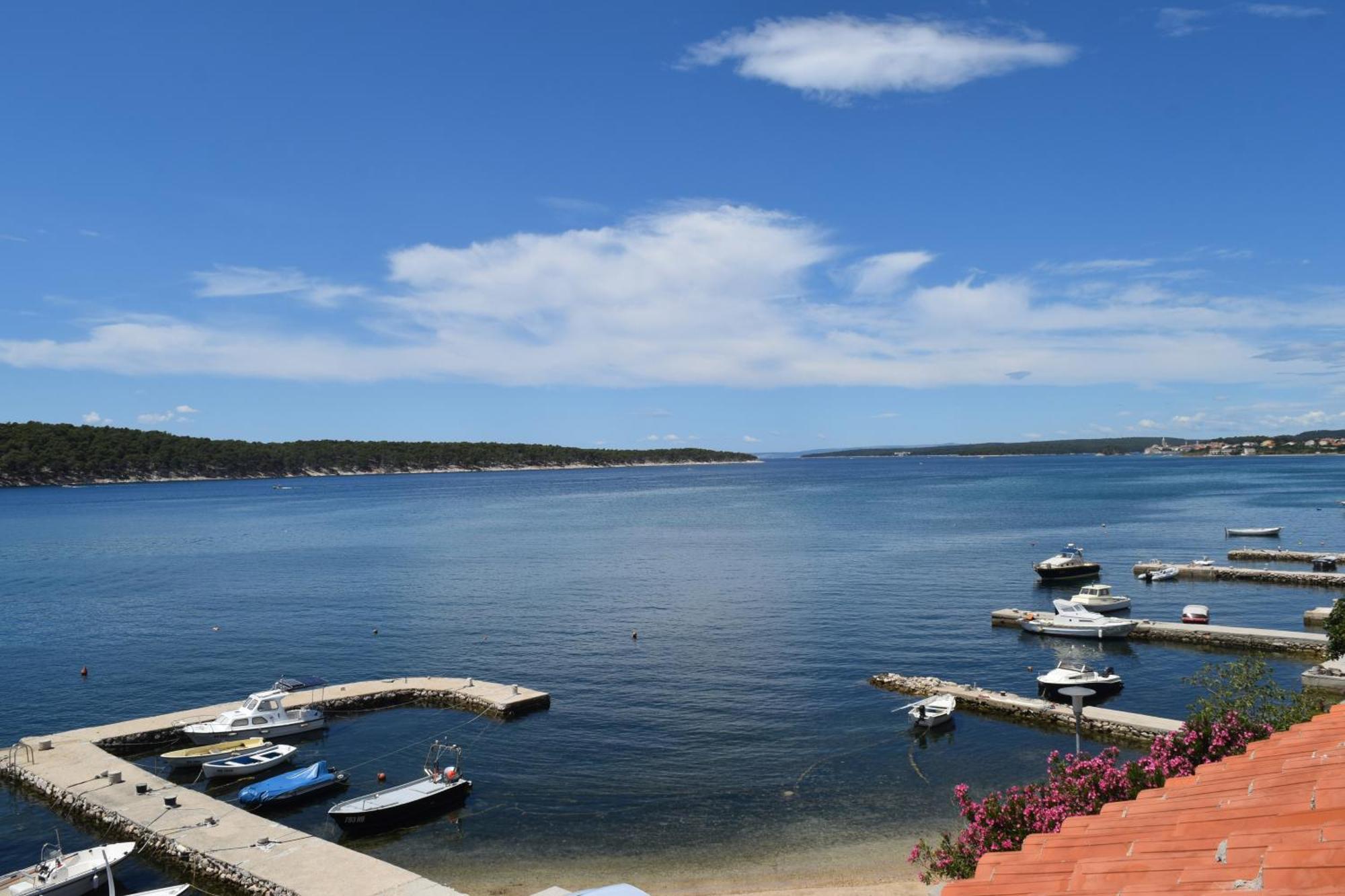 Apartments And Rooms By The Sea Barbat, Rab - 4973 Rab Town Zewnętrze zdjęcie