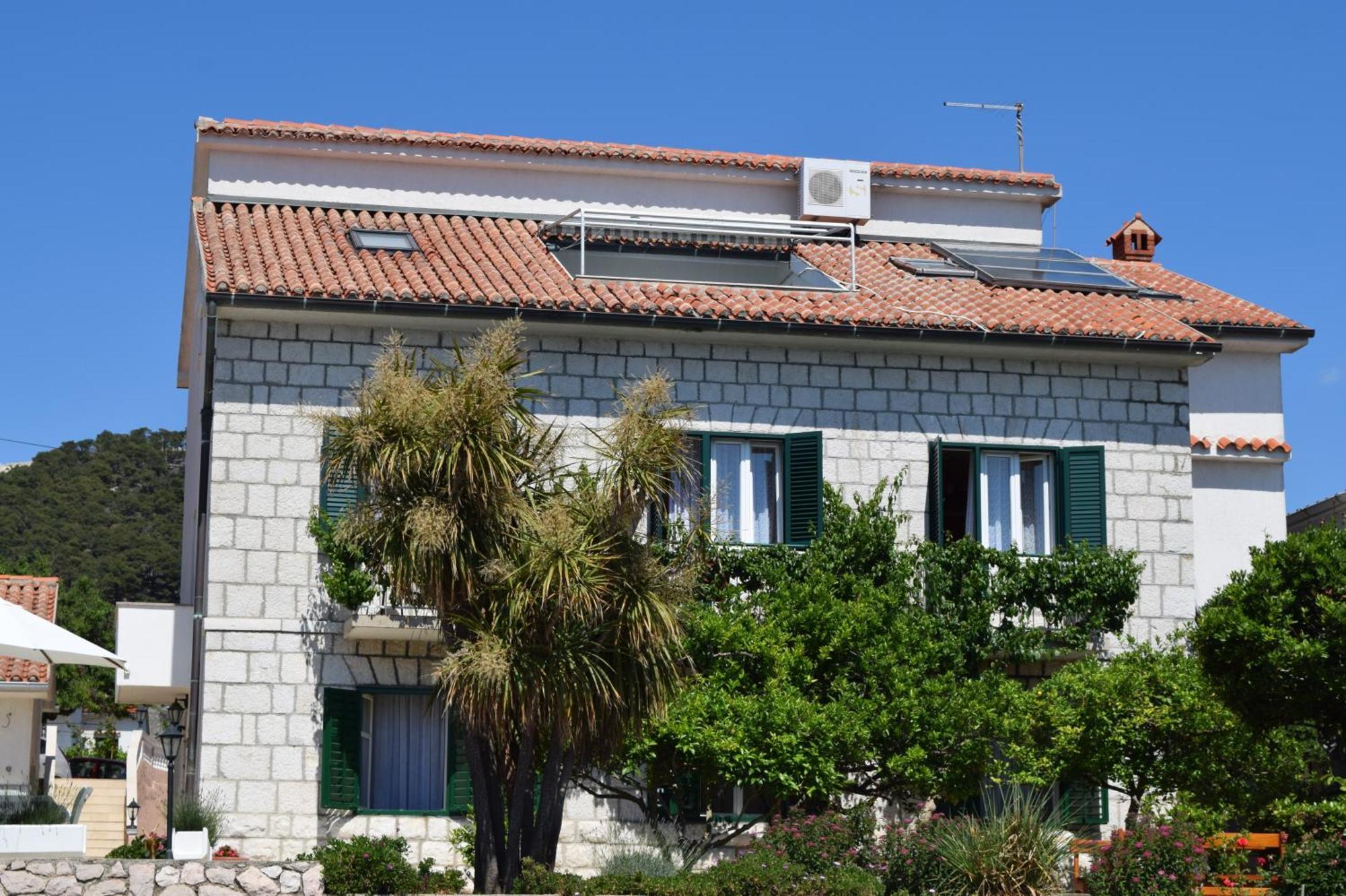 Apartments And Rooms By The Sea Barbat, Rab - 4973 Rab Town Zewnętrze zdjęcie